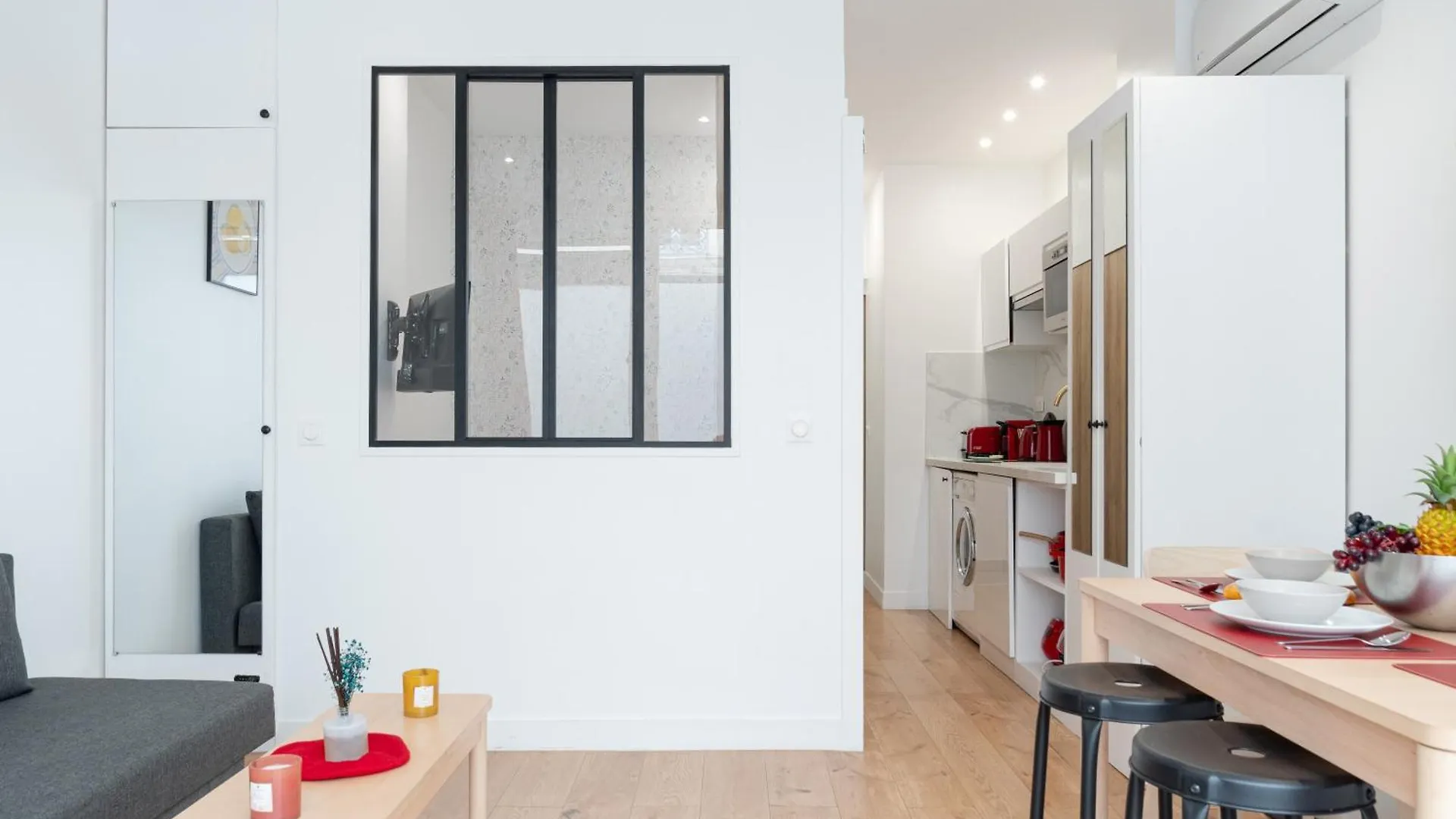 Lavie Maison Eiffel Ac Hot Tub Paris Apartment